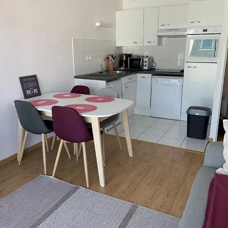 Apartment Proche Plage, Moderne Et Equipe Pour 4 Personnes - Fr-1-482-82